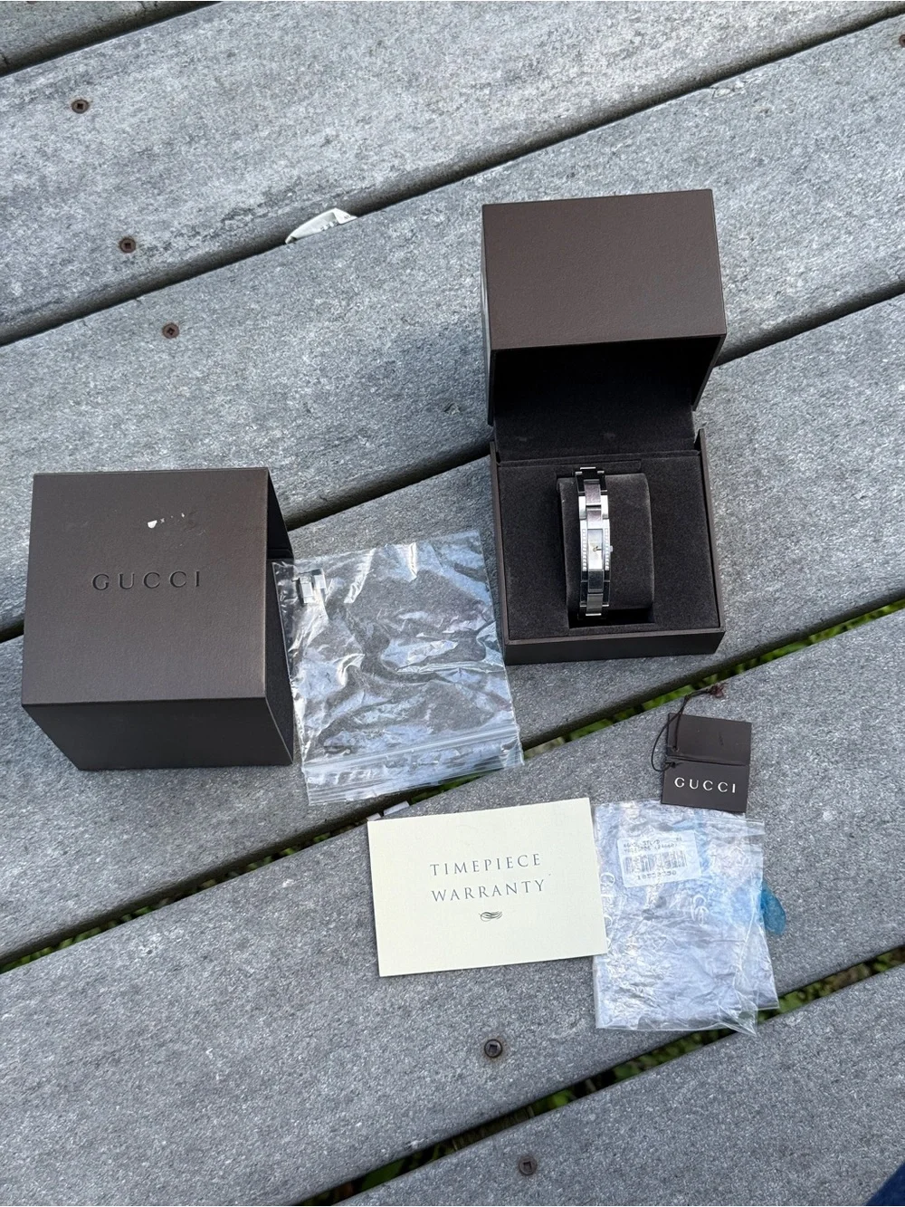 Gucci Diamond Accent Silver Tone Dial 4600L Series Women's Watch